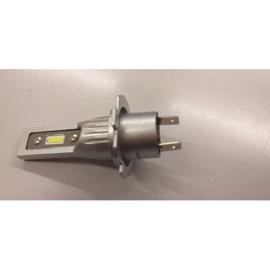 AGB-KLH7XS 12/24 VOLT 20W 2000LUMEN